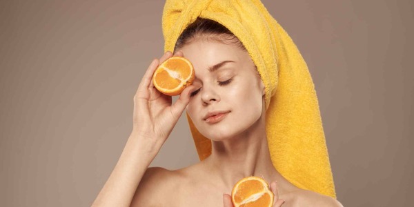L'Importanza di Idratare la Pelle: Guida alle Buone Pratiche di Skincare